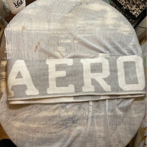Fundraiser Item-AEROPOSTALE Knit scarf “chill out” gray and white - Picture 8 of 10